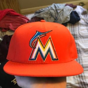 Miami Marlins on field Fitted